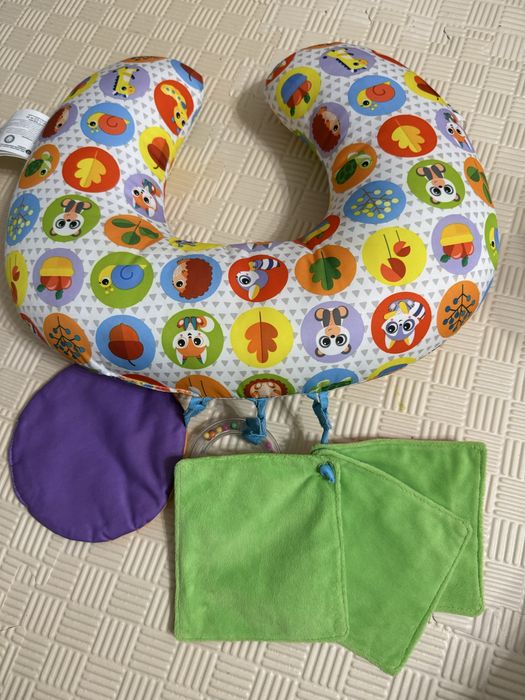Подушка-ігровий центр Chicco Animal tummy time