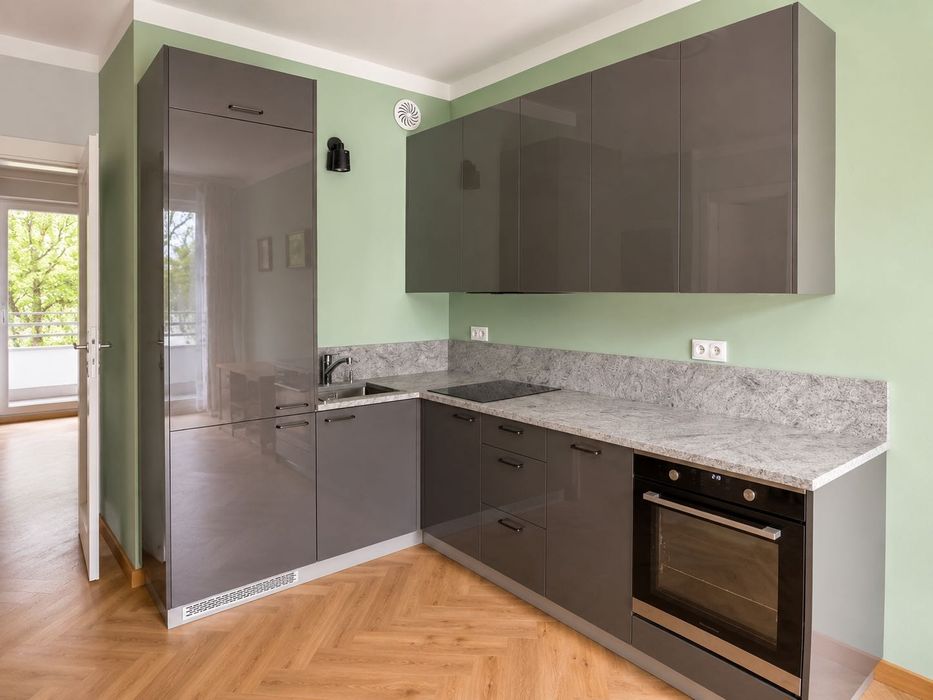 3 pokoje | Garaż | Dwa balkony | Saska Kępa | 70m2