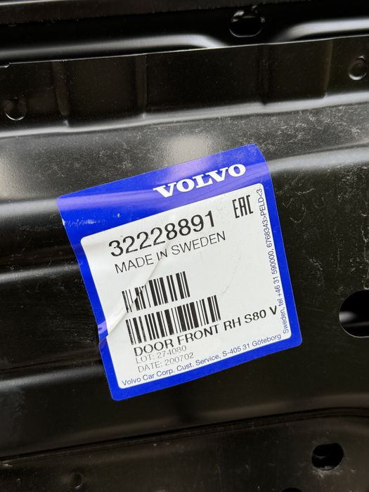 Volvo V70 III S80 II XC70 II NOWE Drzwi Prawe Przednie Przód  07-16r