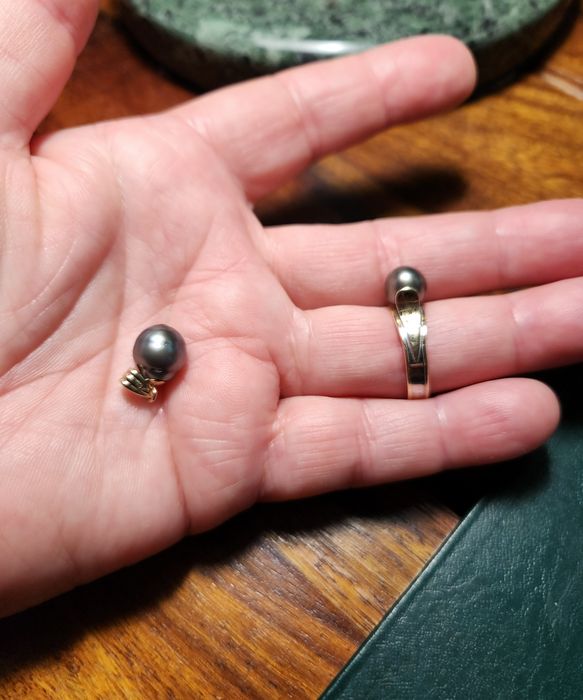 Komplet biżuterii 585 z perlą Tahiti.