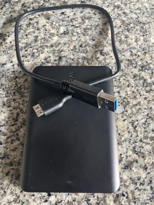 Disco rigido Toshiba 2TB