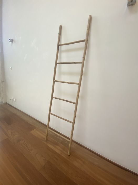 Escada de bambo usado