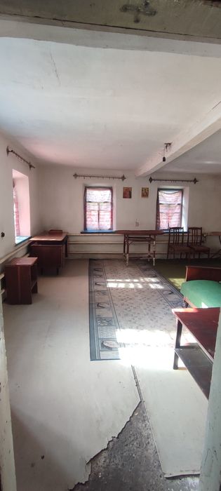 Продам будинок в селі, можливий торг!