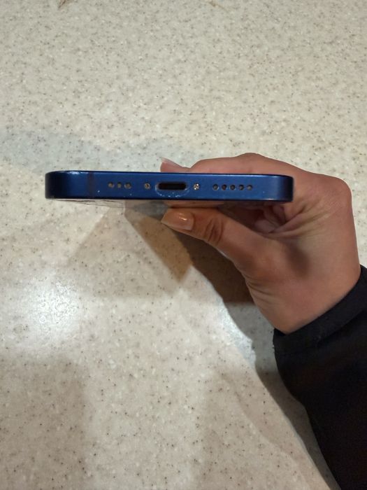 Продам Iphone 12 64gb