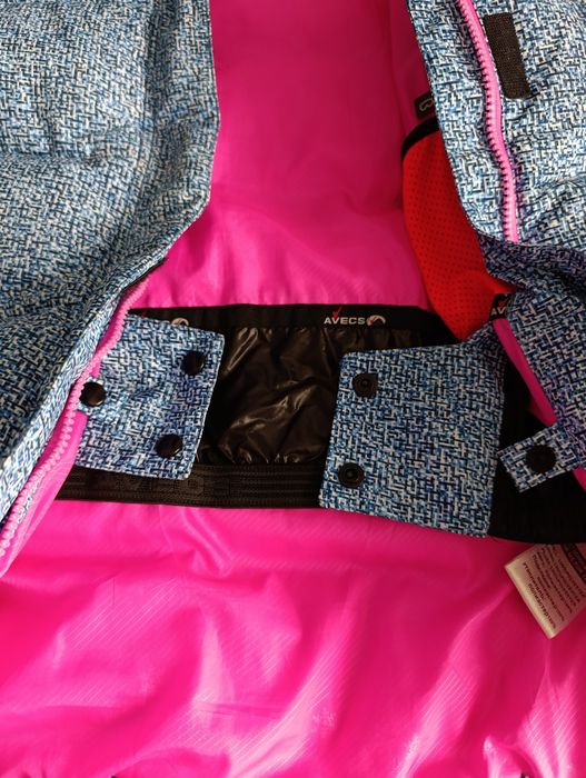 Avecs жіноча зимова куртка (М розмір)