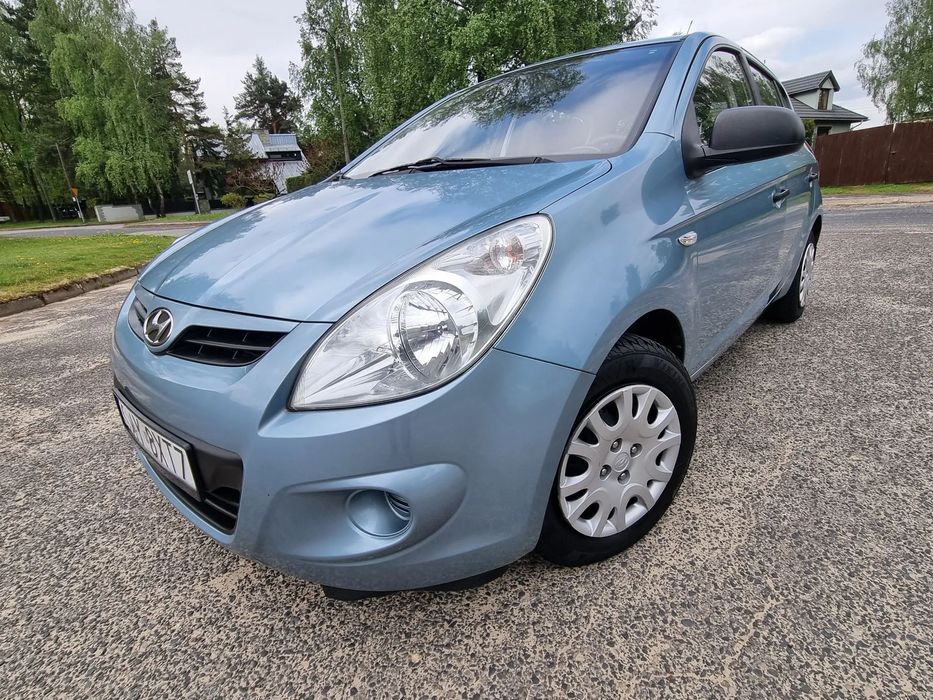 Hyundai i20 niski przebieg 1.2Benzyna ładny oraz zadbany Salon Polska klima