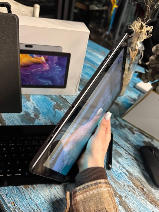 Новый планшет с памятью на 256