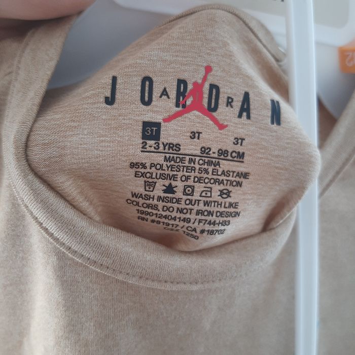 Nowy z metkami- zestaw sportowy Nike Jordan 2-3 lata