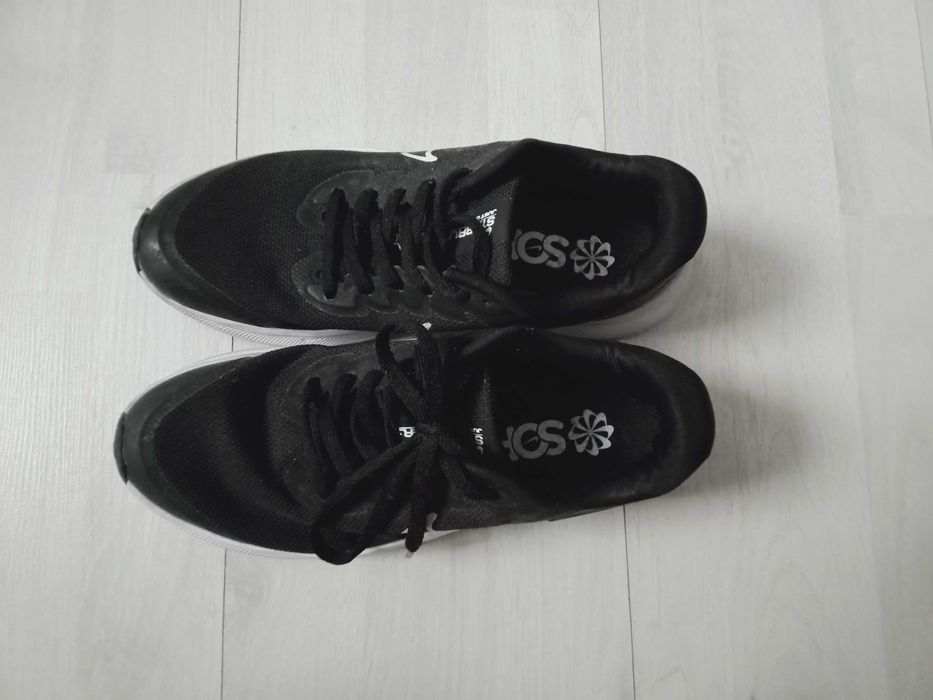 Buty Nike dla chłopca rom. 36