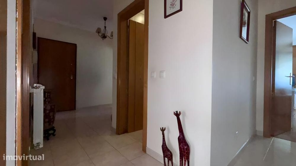 Apartamento T3 com lugar garagem