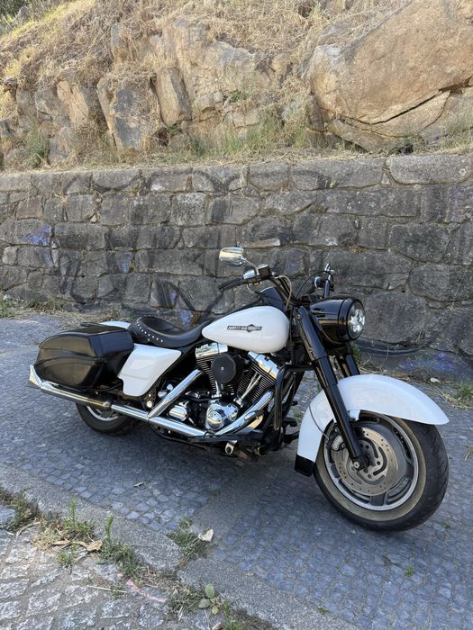 Harley-Davidson road king