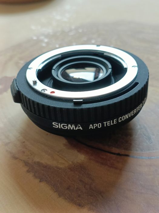 Telekonwerter Sigma Apo EX DG 1,4x do Nikona.
