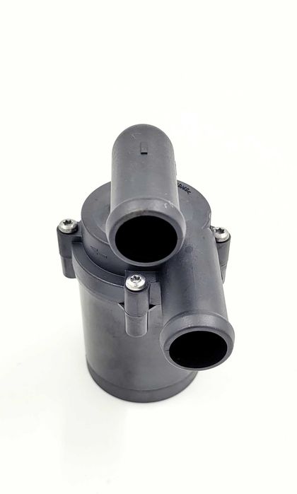 Nowa dodatkowa pompa wody VW Passat Audi Skoda Webasto