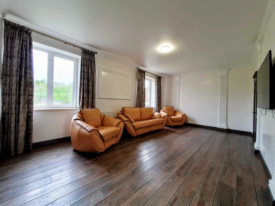 Здається 5-ти кімнатний БУДИНОК на ДОСЛІДНІЙ СТАНЦІЇ. Гараж на 2 авто.