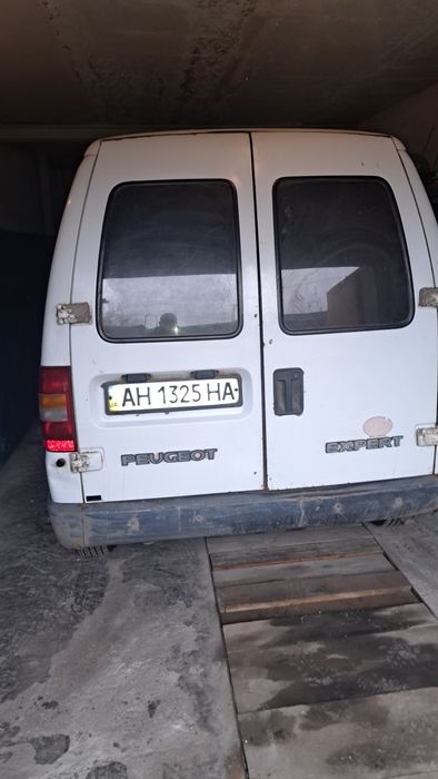 Продам пежо експерт
