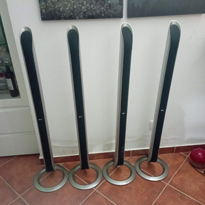 Colunas de som LG