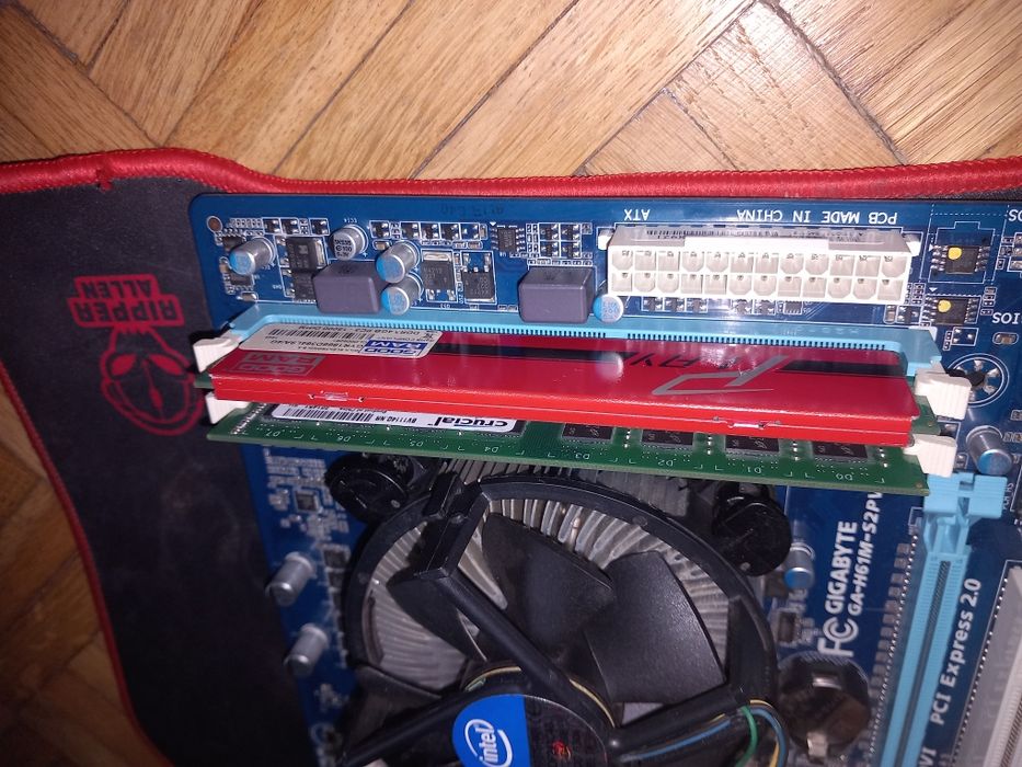 Płyta głuwna z procesorem i5 generacji 2