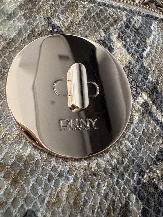 Torebka DKNY  łańcuszek złoto