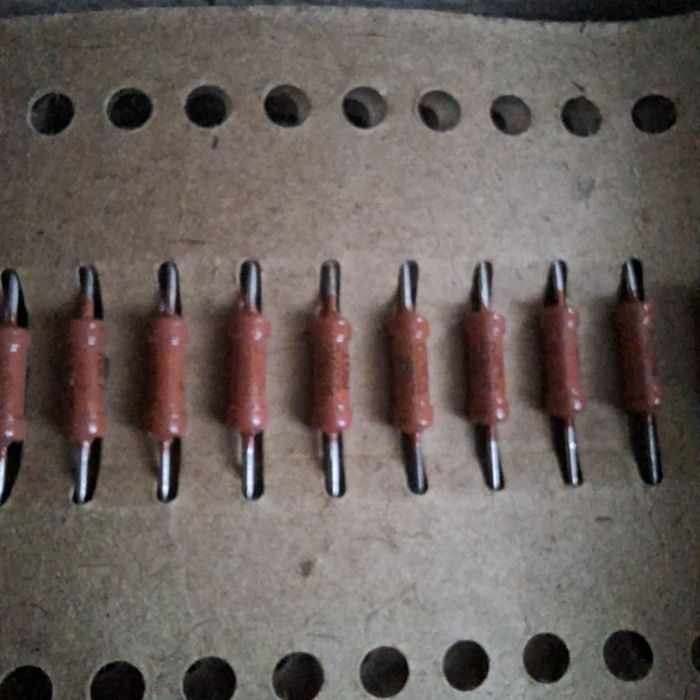 Резістор МЛТ-0,5,ОМЛТ-1,МЛТ-К27