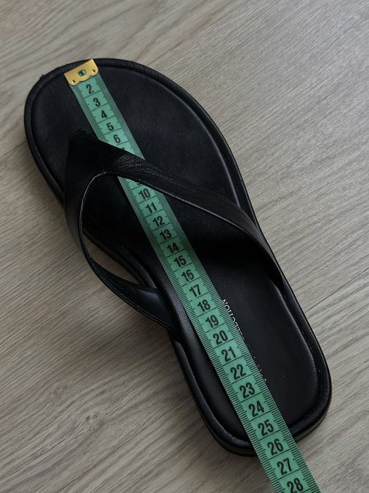 В'єтнамки Mango Selection чорні шкіряні 38 розмір