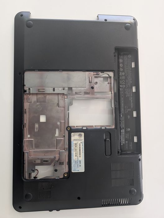 Корпус Hp Pavilion G6 1135sl на запчастини кришка матриці