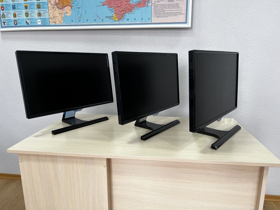 Продам 3 LED монітори Sumsung
