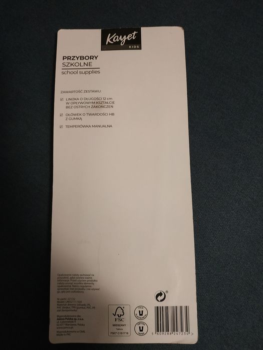 Kayet przybory szkolne babeczki muffinki