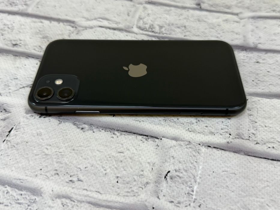 Iphone 11 256gb neverlock Global Black 180$