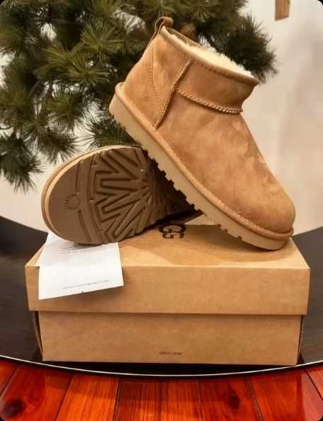 UGG Classic Mini Boots Chestnut r.39