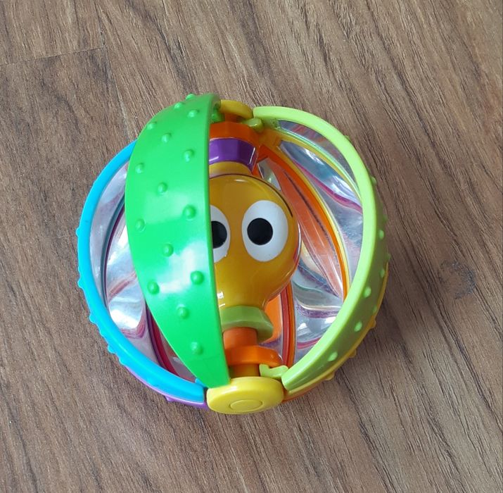 Fisher Price wiaderko + gratis zabawka