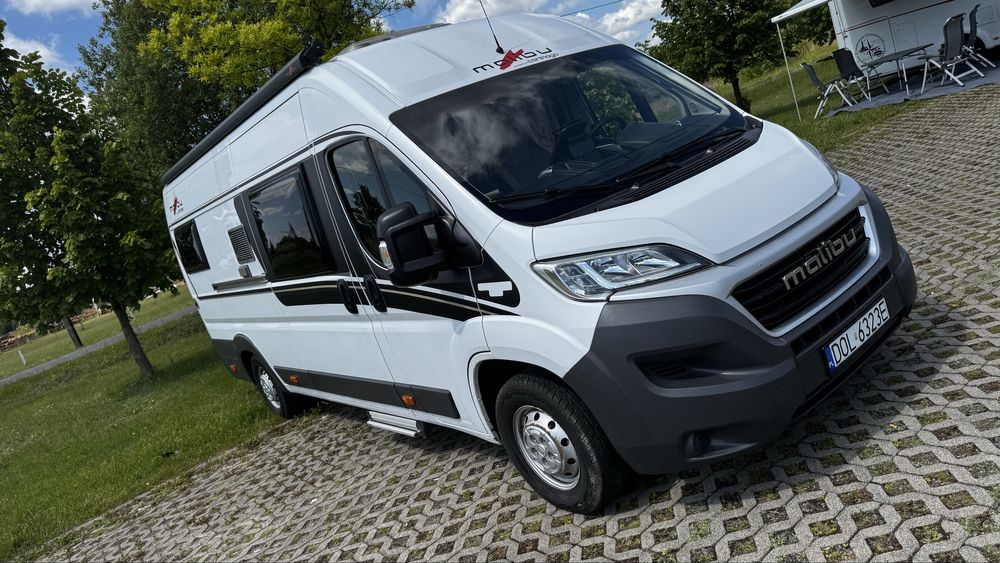 Wynajem kampervan Cathago Malibu. Gotowy na Twoja przygodę!