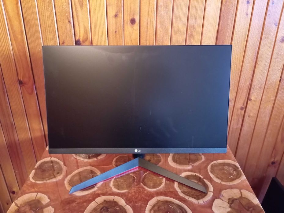 4x monitory, zepsute, uszkodzone matryce