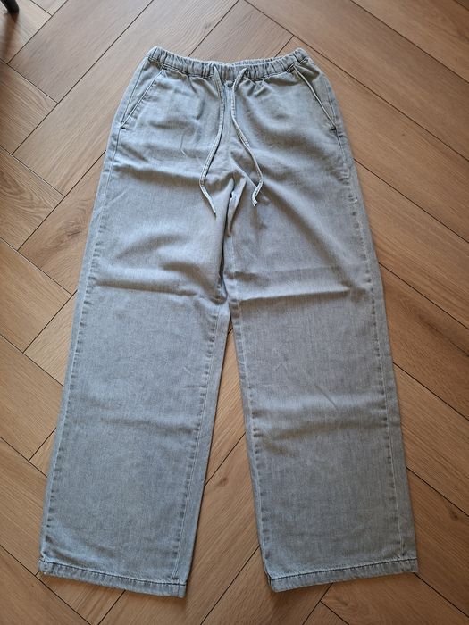 Nowe jeansy typu szwedy