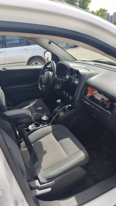 Jeep Compass  2012