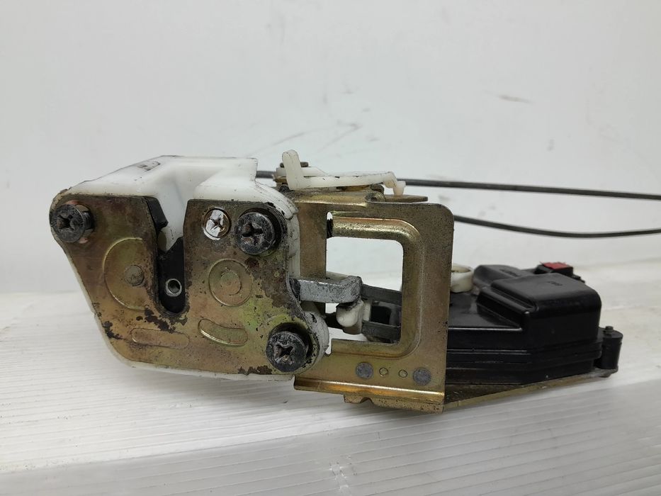Fechadura / fecho porta trás esquerdo CHEVROLET Matiz (M200, M250)