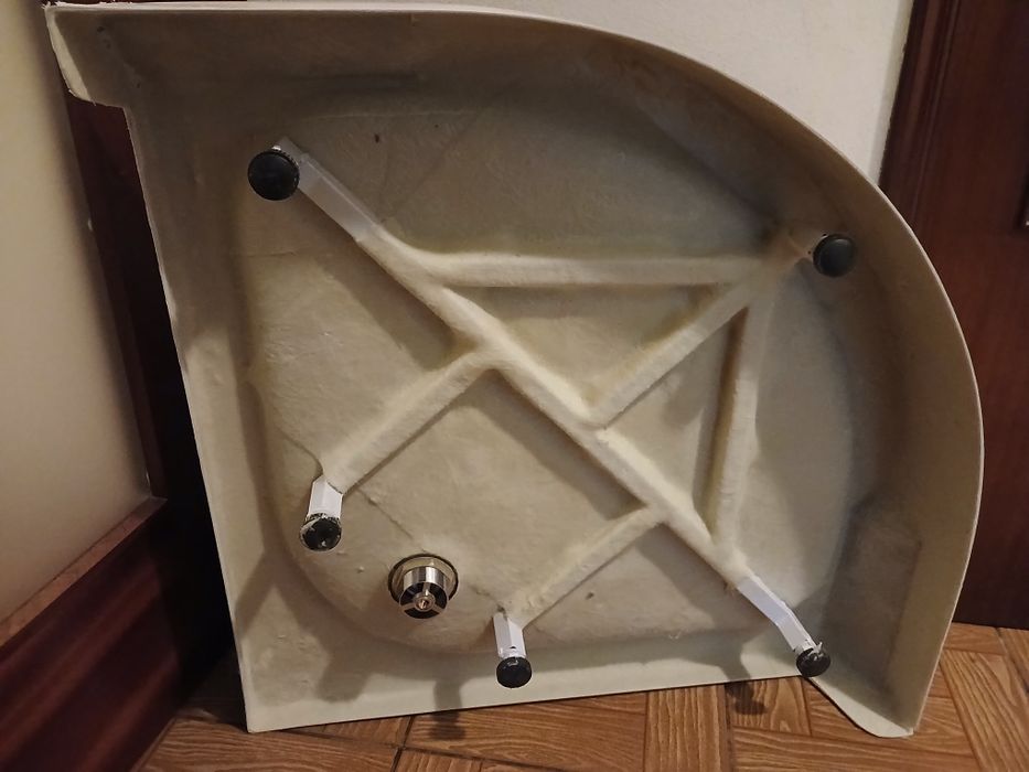 Base de duche semi circular