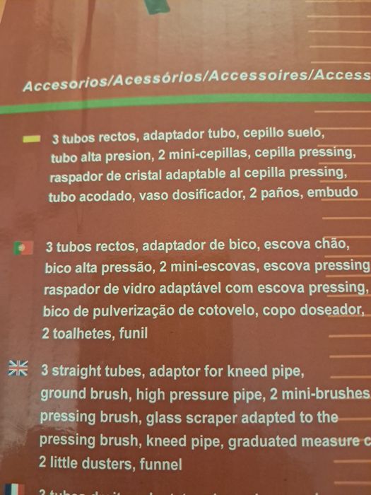 80 € Vendo máquina de vapor , aspirador, caldeira, ferro e vários utensílios, tudo na mesma máquina