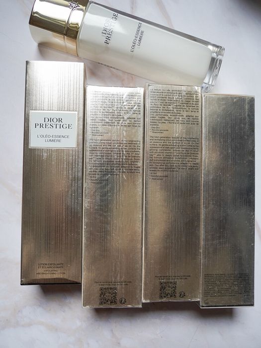 Тонік-есенція лосьйон Dior Prestige L’Oléo-Essence Lumière