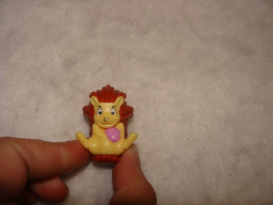 Boneco Ouriço - Kinder Easter Race