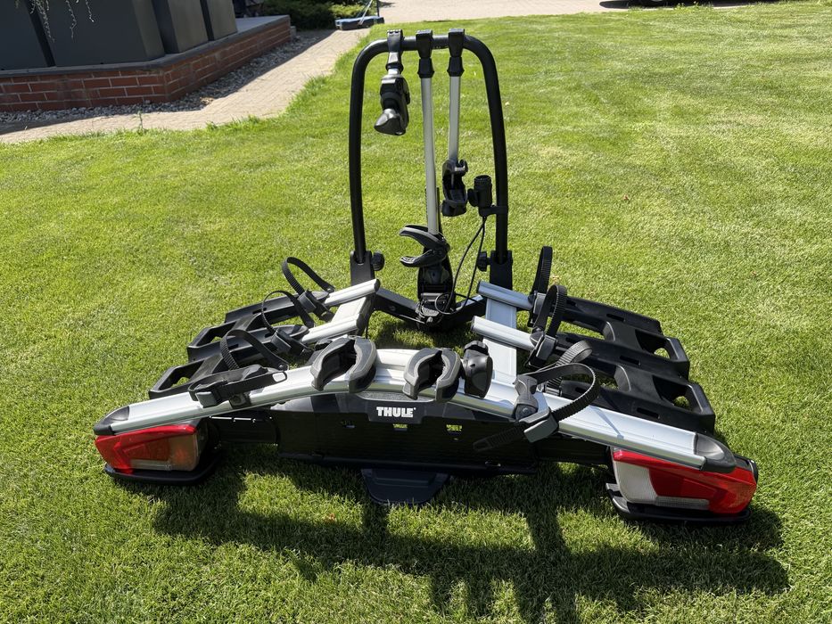 Thule Velocompact 927 na 4 rowery