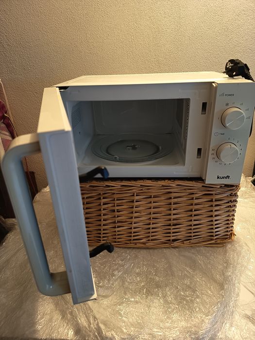 Microondas Kunft