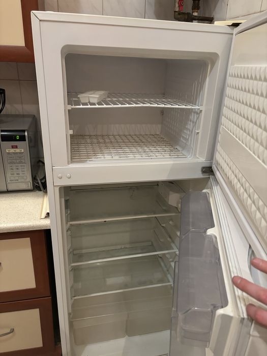 Холодильник  haier