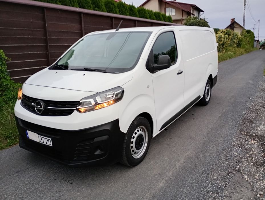 Opel Vivaro Peugeot Toyota 2.0 CDTI 140 koni