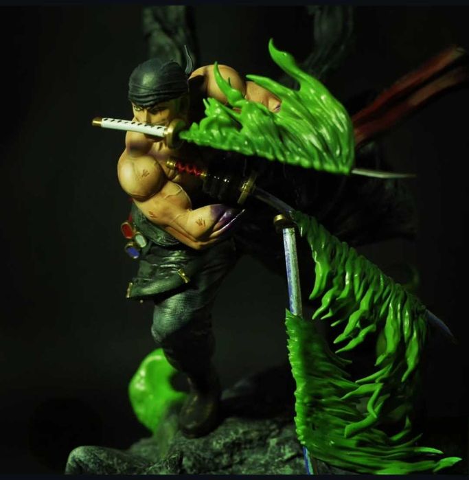 Figuras Colecionáveis Premium: Luffy, Alien, Zoro e Naruto (Pintura Manual)