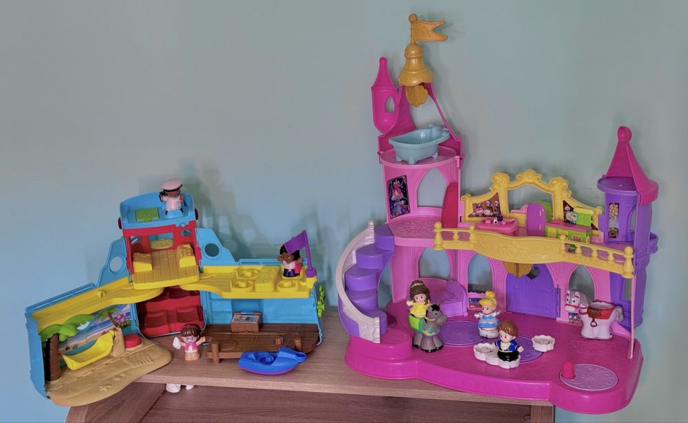 Fisher price little people chicco smoby little tikes zuru pets alive kiddismart lego duplo battat розвиваючі іграшки