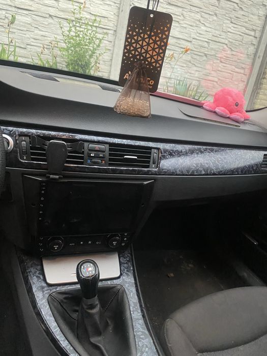 Продам БМВ е 90.