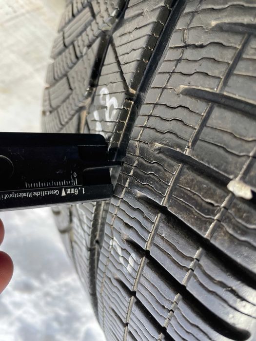 ЗИМА 265/35R18 MICHELIN  - 2шт. - Есть и другие шины