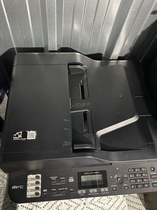 Impressoara WIFI como NOVA. Apenas um mes de uso.64354198867203122