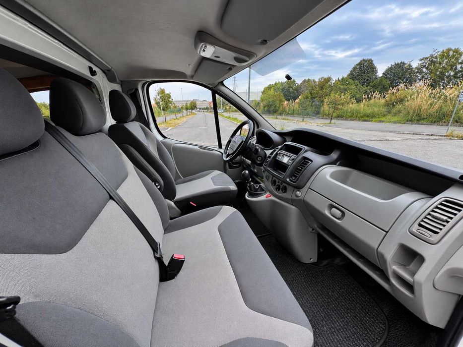 Renault Trafic 2.0 DCI Nacional 3 lugares