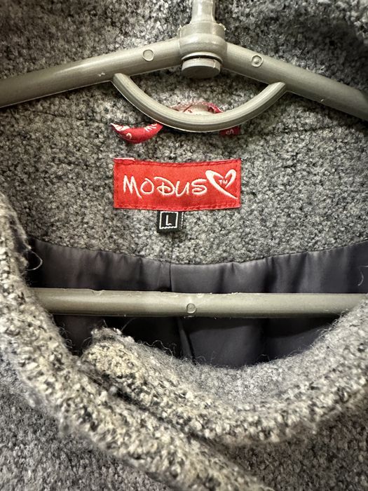 Пальто жіноче осінь